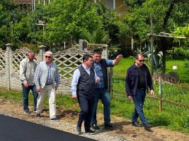 სოფელ გომში საგზაო ინფრასტრუქტურის მოწყობის სამუშაოები აქტიურად მიმდინარეობს