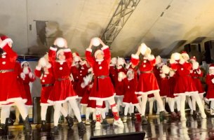 სამტრედიის   მთავარი ნაძვის ხე  საზეიმოდ აინთო