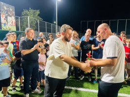 იანეთის საფეხბურთო გუნდი  აგვისტოს ომის გმირებისადმი მიძღვნილი ტურნირის გამარჯვებულია 