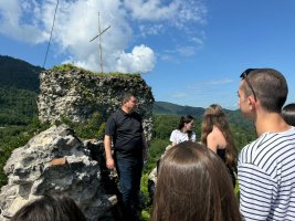 სამტრედიის მუნიციპალიტეტის მერიის ორგანიზებით ახალგაზრდებისთვის  ინფო-ტური მოეწყო