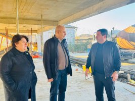მე-4  საჯარო სკოლის რეაბილიტაცია აქტიურად მიმდინარეობს