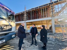 მე-4  საჯარო სკოლის რეაბილიტაცია აქტიურად მიმდინარეობს