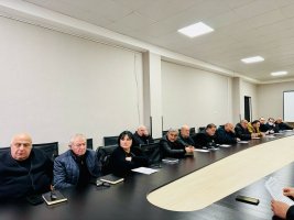 მერმა,  სამსახურის უფროსებთან მიმდინარე, დაგეგმილ და დასრულებულ პროექტებზე ისაუბრა