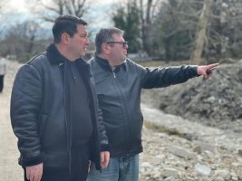 სამტრედია, სოფელ ჭაგანში მდინარე ჭურთავაზე ნაპირსამაგრი სამუშაოები მიმდინარეობს