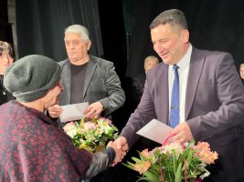 სამტრედიაში ქალბატონებს ქალთა საერთაშორისო დღე მიულოცეს